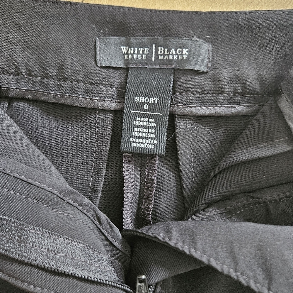 White House Black Market Gray Pleated Skater Shorts - Picture 5 of 8